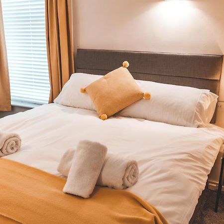 Croppers Arms Hotel Хъдърсфийлд Екстериор снимка