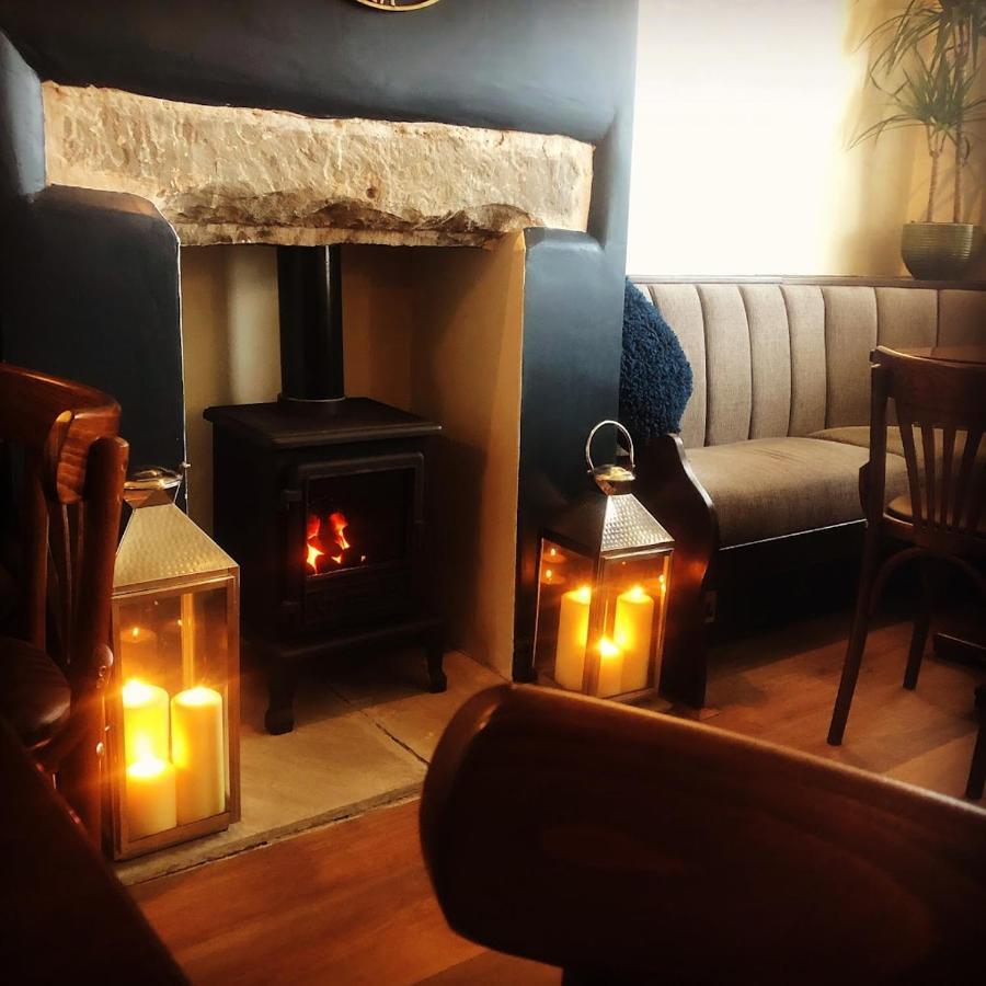 Croppers Arms Hotel Хъдърсфийлд Екстериор снимка